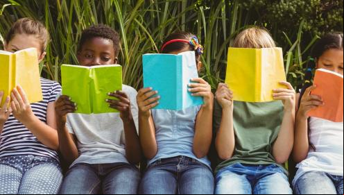 Dia Nacional do Livro: conheça as ações de estímulo à leitura promovidas pela Fundação Abrinq