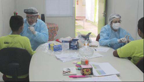 Programa Adotei um Sorriso realiza triagem odontológica